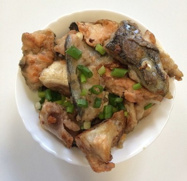 三文魚頭的做法，三文魚頭怎么吃好吃